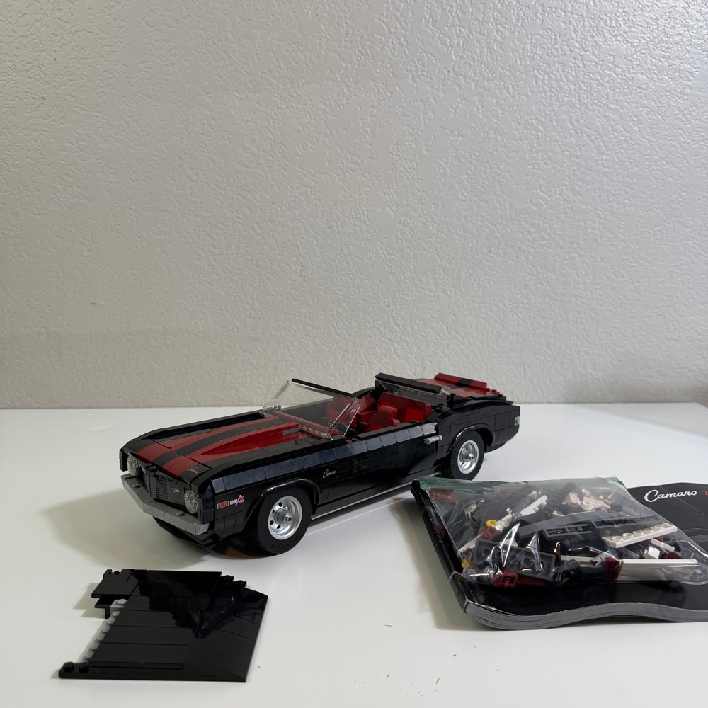 LEGO Icons Chevrolet Camaro Z28 10304 1969 Muscle Car Black Red Stripes Set